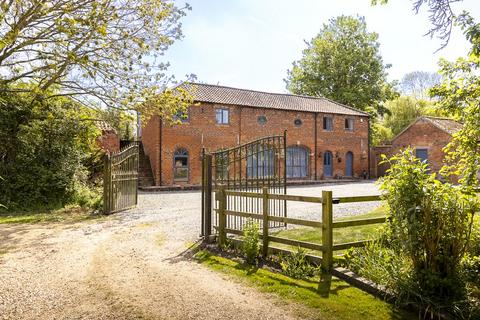 The Old Carriage House Coach Road, Hougham, Grantham, NG32 2JL