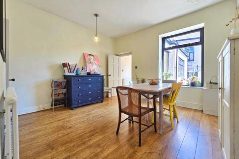 4 bedroom terraced house for sale, Egypt Mount, Rawtenstall, Rossendale, BB4