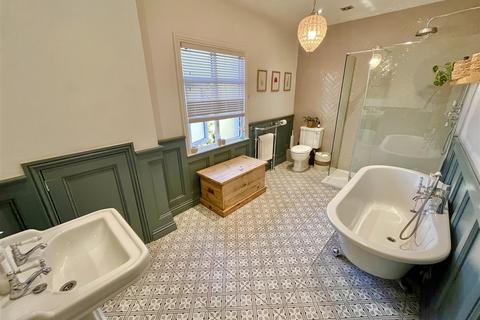 2 bedroom terraced house for sale, Mount Pleasant, Wilmslow