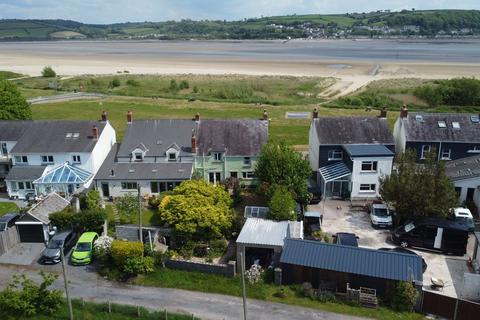 undefined, Llansteffan, Carmarthen SA33