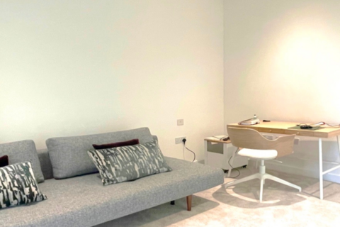 2 bedroom flat to rent, 250 City Road D