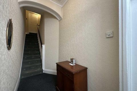 2 bedroom apartment for sale, Belle Vue Street, Filey