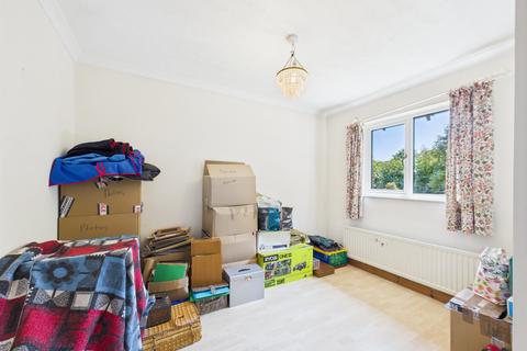 4 Abbotswood Close, Tadley, RG26 3UH