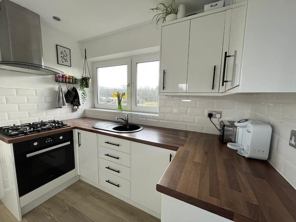 Kitchen 01.JPG