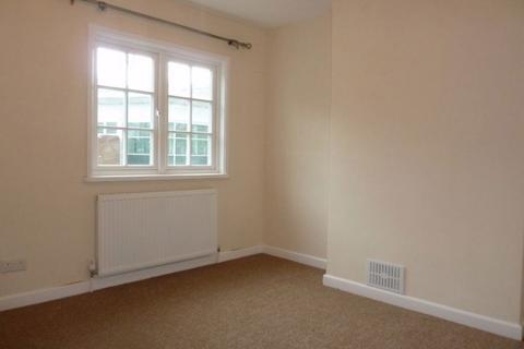 2 bedroom terraced house to rent, Bedford Street, Ampthill MK45