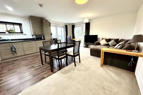 2 bedroom flat for sale, Muir Drive, Dartford DA1