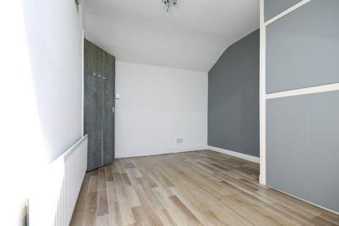 3 bedroom semi-detached house to rent, South View Road, Nether Edge, Sheffield, S7