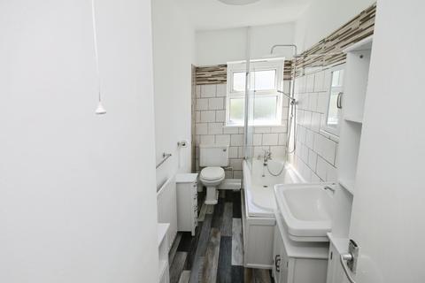 3 bedroom semi-detached house to rent, South View Road, Nether Edge, Sheffield, S7