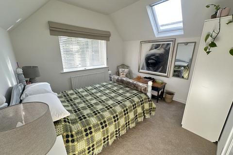 34 Newgate Street, Brecon, LD3 8DN
