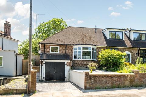 2 bedroom bungalow for sale, Marvels Lane, London, SE12