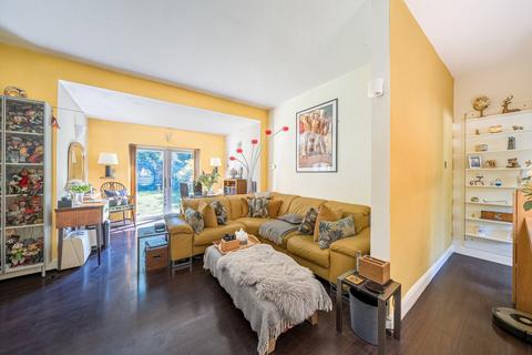 2 bedroom bungalow for sale, Marvels Lane, London, SE12