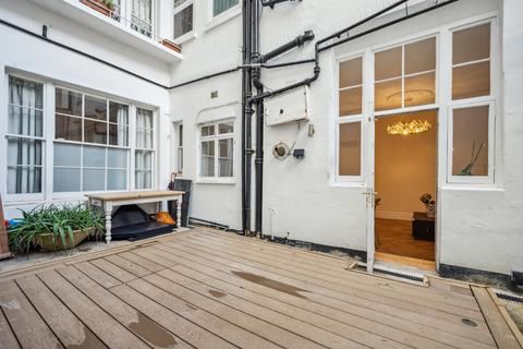 1 bedroom flat to rent, Queens Gate Gardens, South Kensington, London