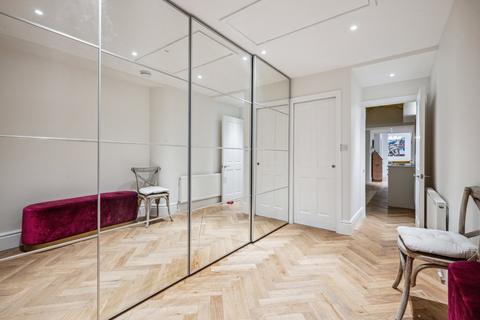 1 bedroom flat to rent, Queens Gate Gardens, South Kensington, London