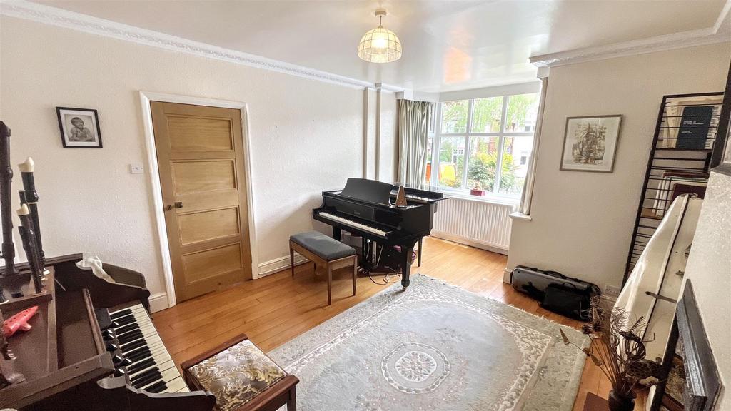 First Floor Accommodation