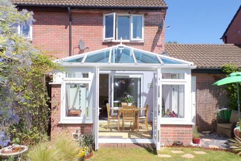 2 bedroom house for sale, Cucklington Gardens, Bournemouth