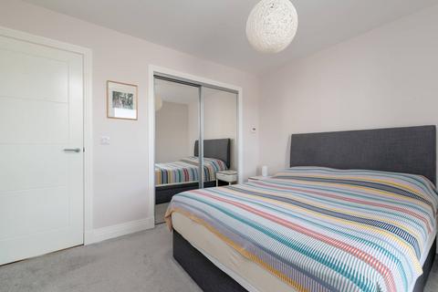 Flat 5, 21b Brunswick Road, Edinburgh, EH7 5FN
