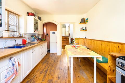 16 Almack Road, London, E5 0RL