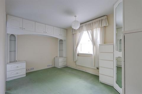 8 Parc Clwyd, Barry, CF63 1DS