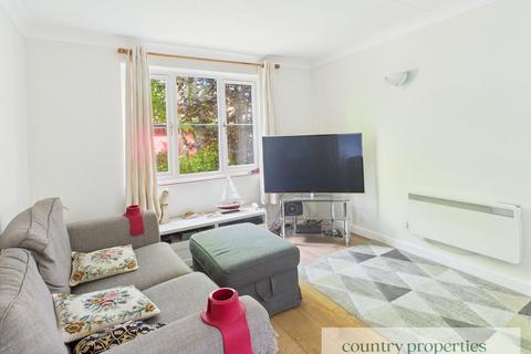 2 bedroom flat for sale, Tempsford, Welwyn Garden City, AL7