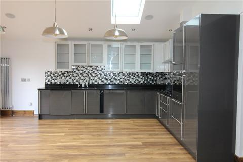 4 bedroom house to rent, Suttons Lane, Hornchurch, Essex, RM12