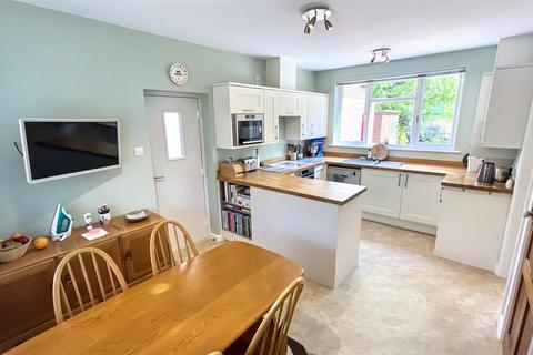 4 bedroom detached house for sale, Moorcroft Road, Birmingham B13