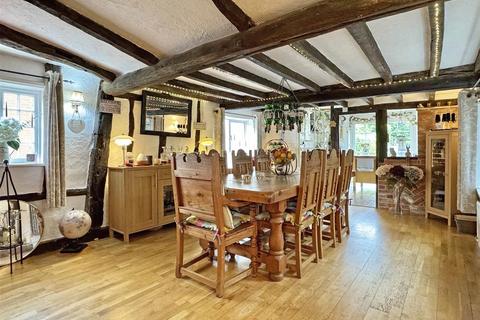 5 bedroom cottage for sale, Church Road, Cressing, Braintree