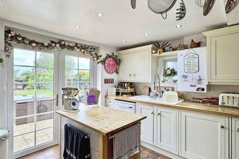 5 bedroom cottage for sale, Church Road, Cressing, Braintree