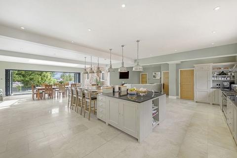 7 bedroom detached house for sale, Furze Hill, Purley CR8