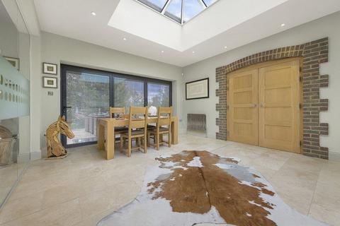 undefined, Furze Hill, Purley CR8