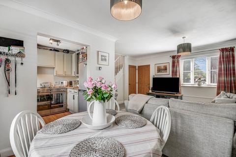 14 Binley Road, Chelmsford, CM2 6XJ