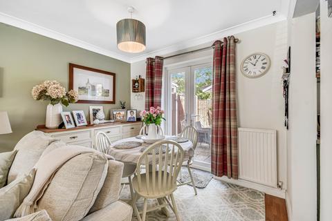 14 Binley Road, Chelmsford, CM2 6XJ