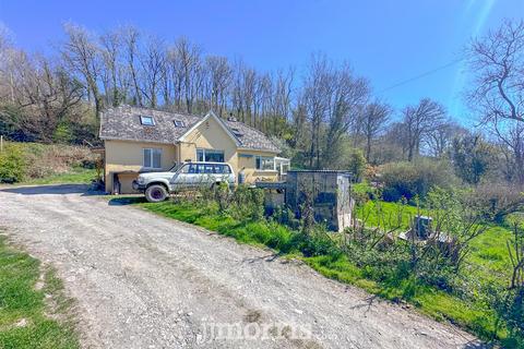 4 bedroom property with land for sale, Cwm Cou, Newcastle Emlyn