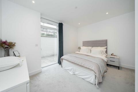 1 bedroom flat for sale, The Avenue, London NW6