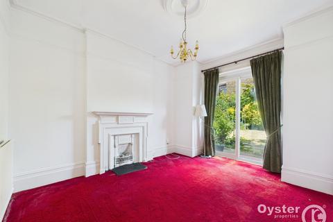 undefined, Springfield Road, London, N11