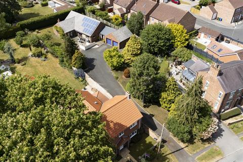The Lorraul Town Street, Shiptonthorpe, York, YO43 3PE