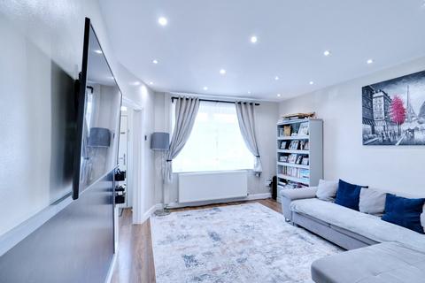 256 Romford Road, Aveley, South Ockendon, RM15 4PD