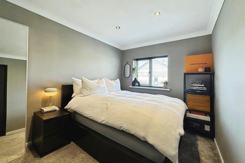 4 Appledore Close, Hull, HU9 1PZ