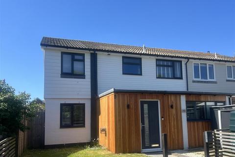 4 bedroom semi-detached house for sale, Denham Way, Camber, Rye