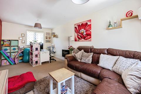 3 bedroom terraced house for sale, Finn Farm Road, Ashford, TN25 7