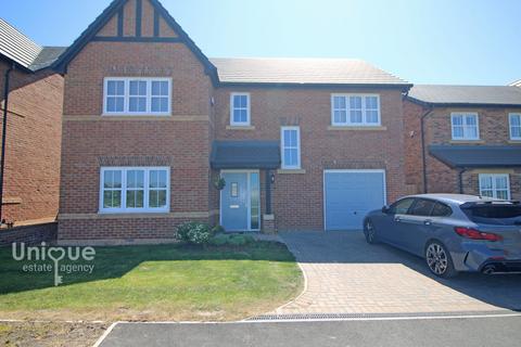 4 bedroom detached house for sale, Sylvan Gardens,  Kirkham, PR4