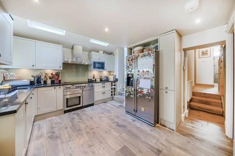20 Ducie Street, London, SW4 7RW