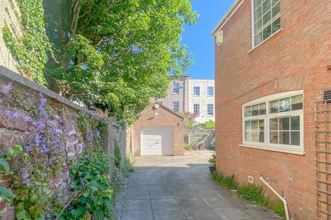 2 bedroom end of terrace house for sale, Park Place, Bristol BS8
