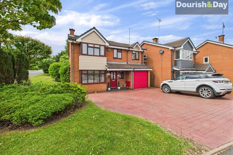 5 bedroom detached house for sale, St. Thomas Drive, Cannock WS12