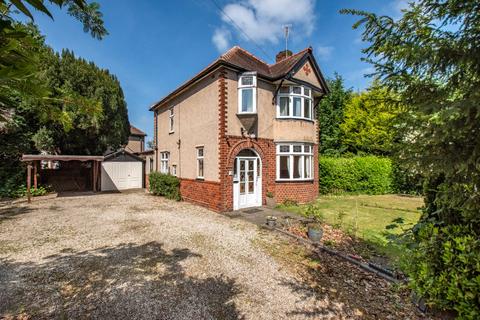 3 bedroom detached house for sale, Eveson Road, Stourbridge, West Midlands, DY8