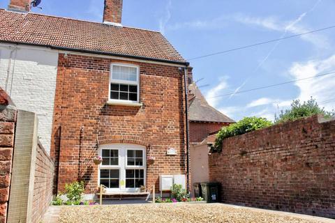 St. Margarets Lane, Cromer, NR27