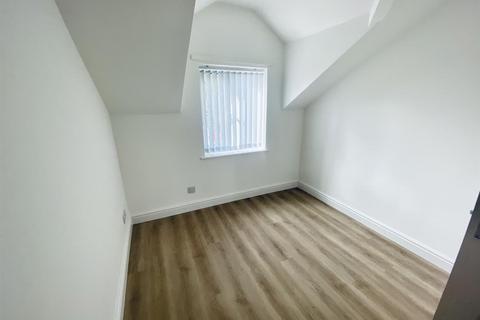 undefined, Forest Close, Dukinfield SK16