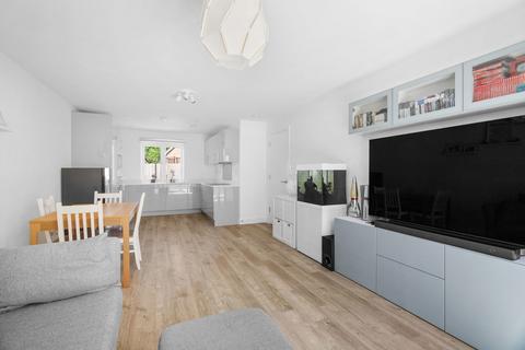 16 Webb Close, Hardwick, Cambridge, CB23 7EW