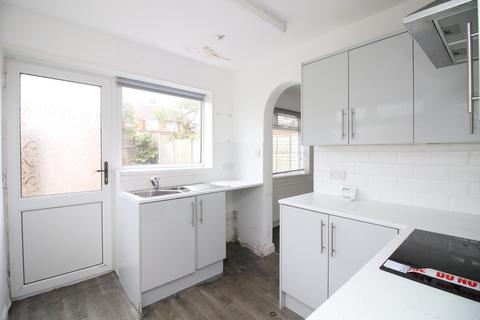3 bedroom semi-detached house for sale, Hastings Avenue, Bispham, Blackpool, FY2