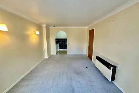 1 bedroom retirement property for sale, South Street, Farnham