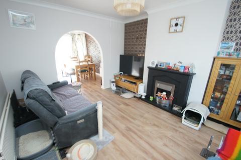 3 bedroom semi-detached house for sale, Knottingley Drive, Great Sutton, Ellesmere Port, Cheshire. CH66